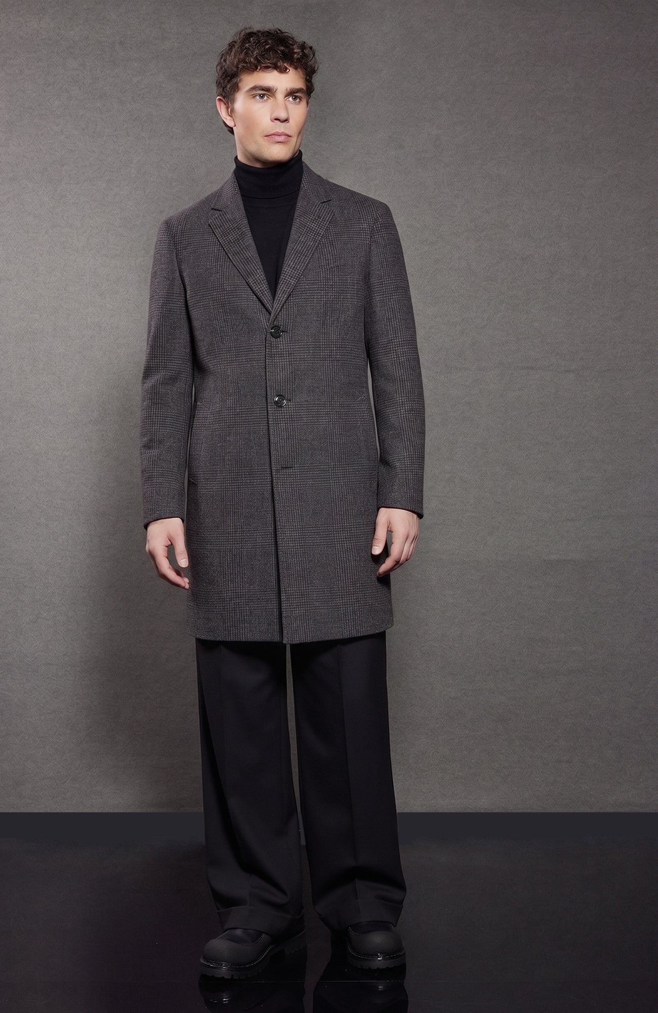 Stedwell Charcoal Plaid Wool Topcoat