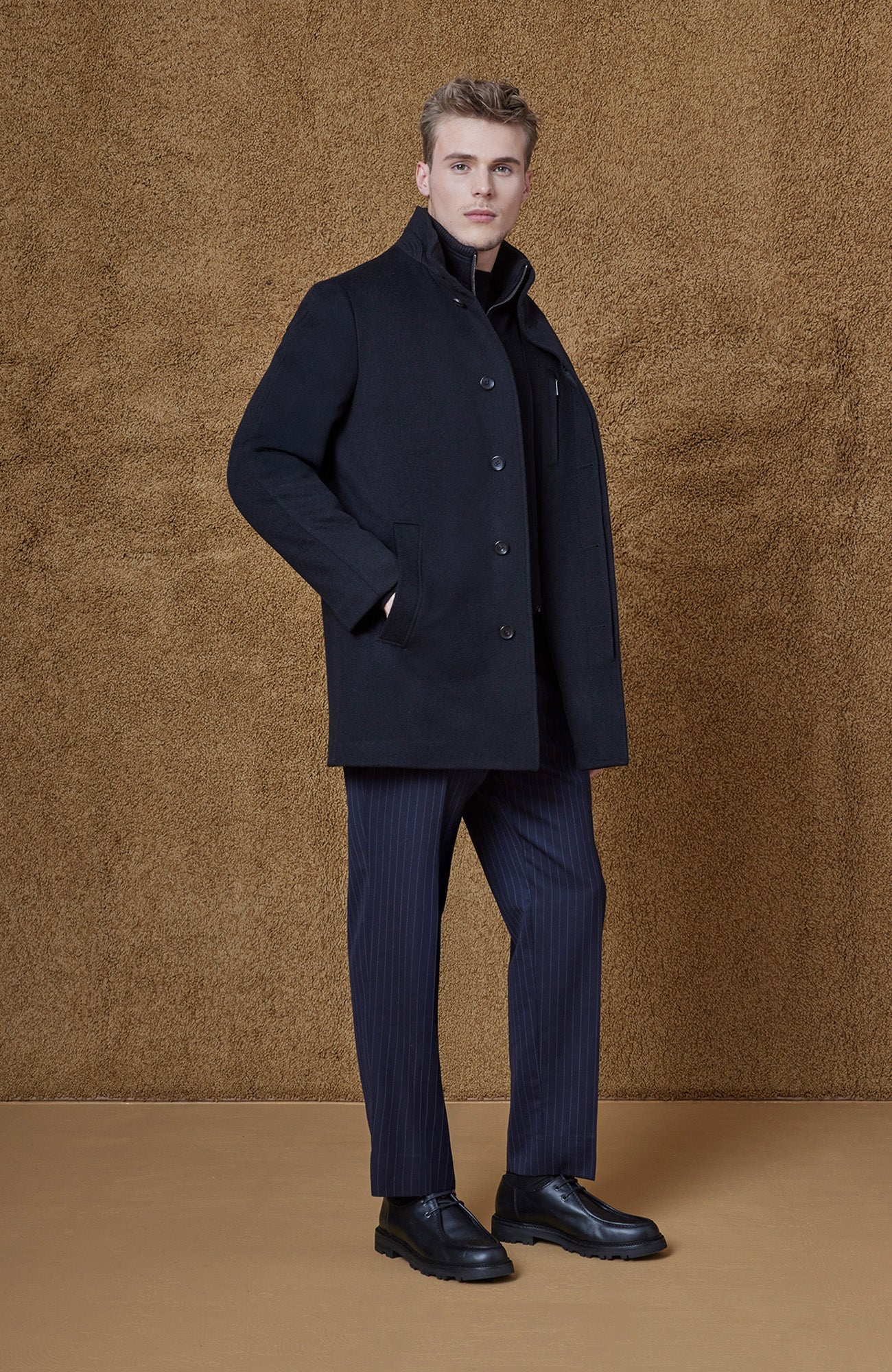 MONT - ROYAL BLACK WOOL & CASHMERE CAR COAT - Cardinal of Canada - US - MONT - ROYAL BLACK WOOL & CASHMERE CAR COAT