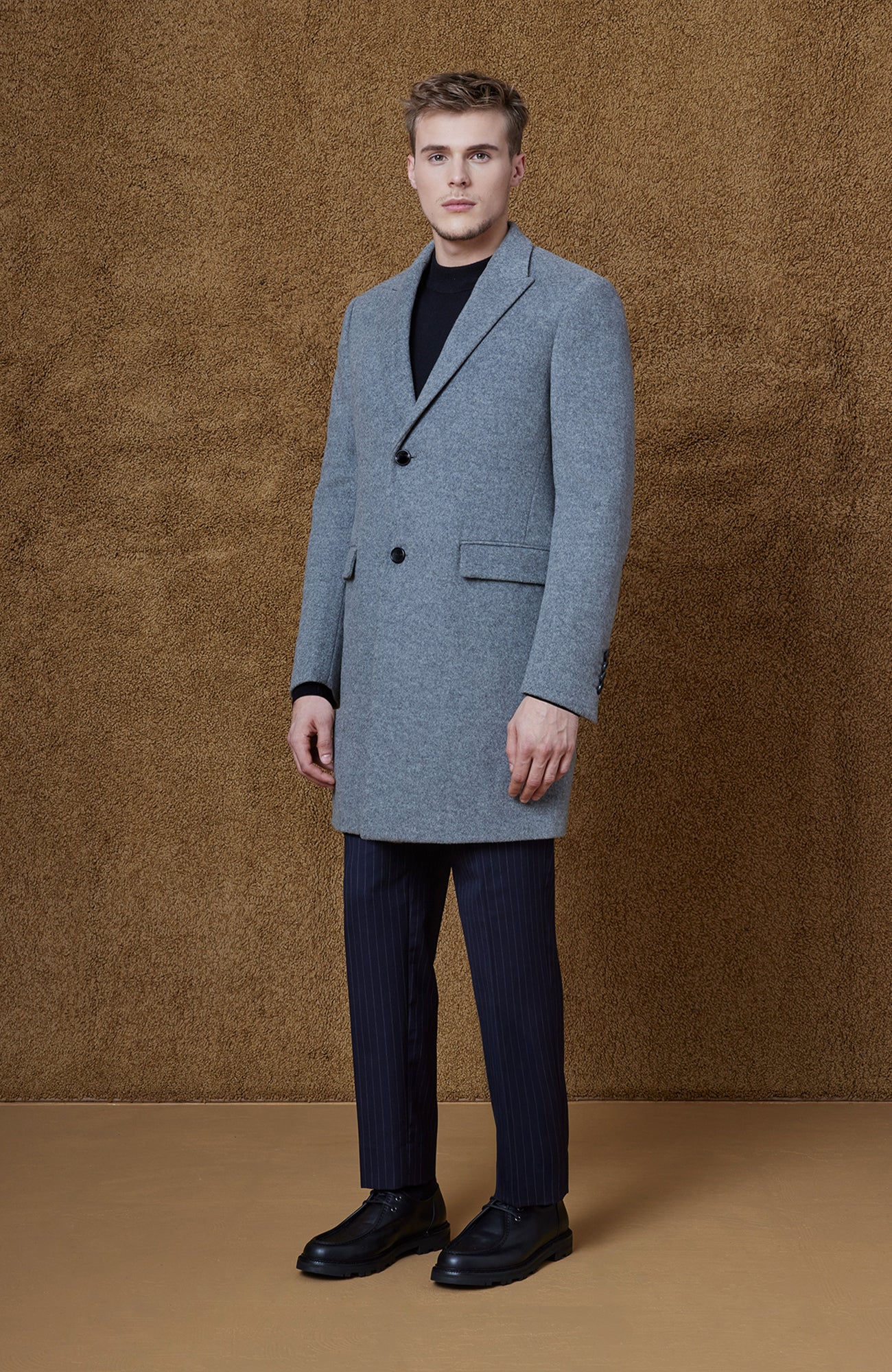 SUTTON LIGHT GRAY WOOL TOPCOAT - Cardinal of Canada - US - SUTTON LIGHT GRAY WOOL TOPCOAT